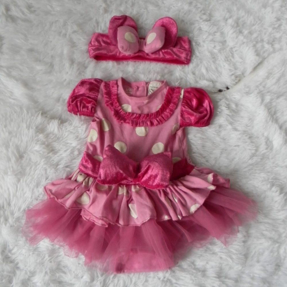 Minnie Mouse Costume - Picture 1 of 8